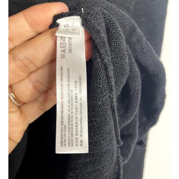 Free People beach Black v-neck pullover M - Picture 6 of 6